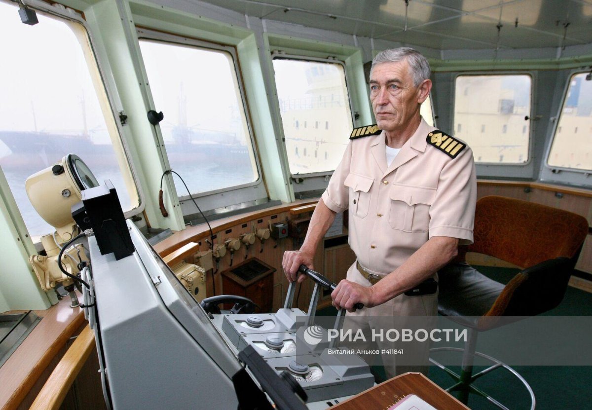 Капитан ледокола "Красин" Леонид Будрис: