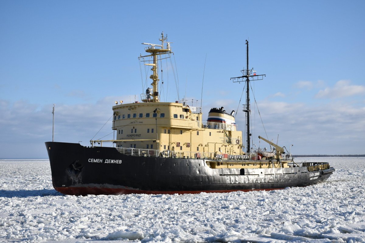 Ледокол Капитан Мелехов Архангельск
