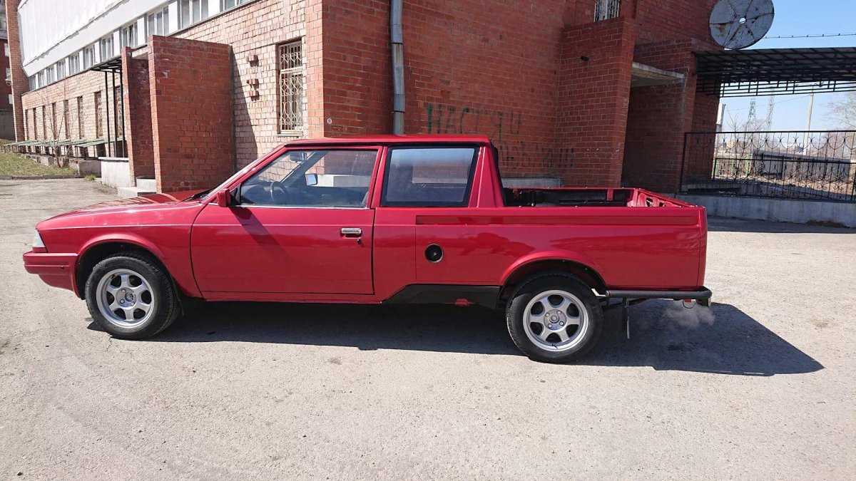 Москвич 233521