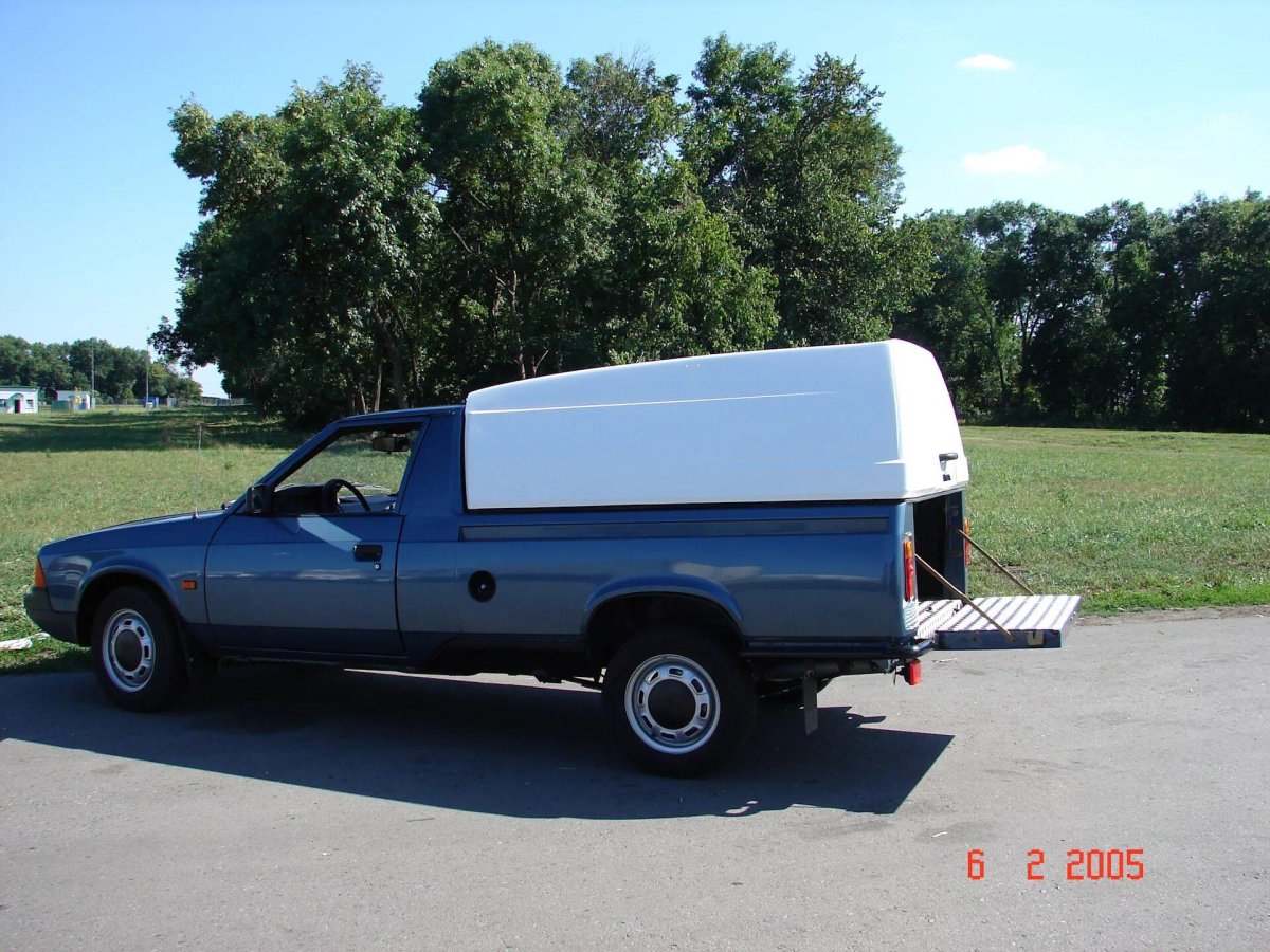 Москвич-2335 фургон