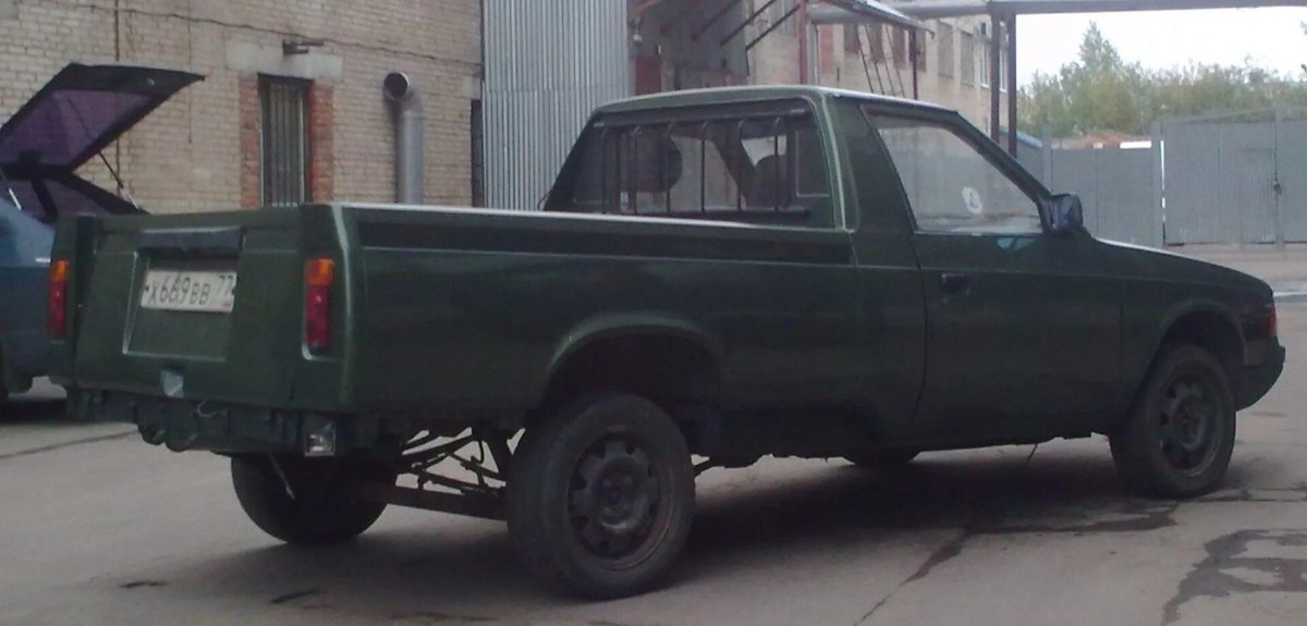 Москвич 2335 джип