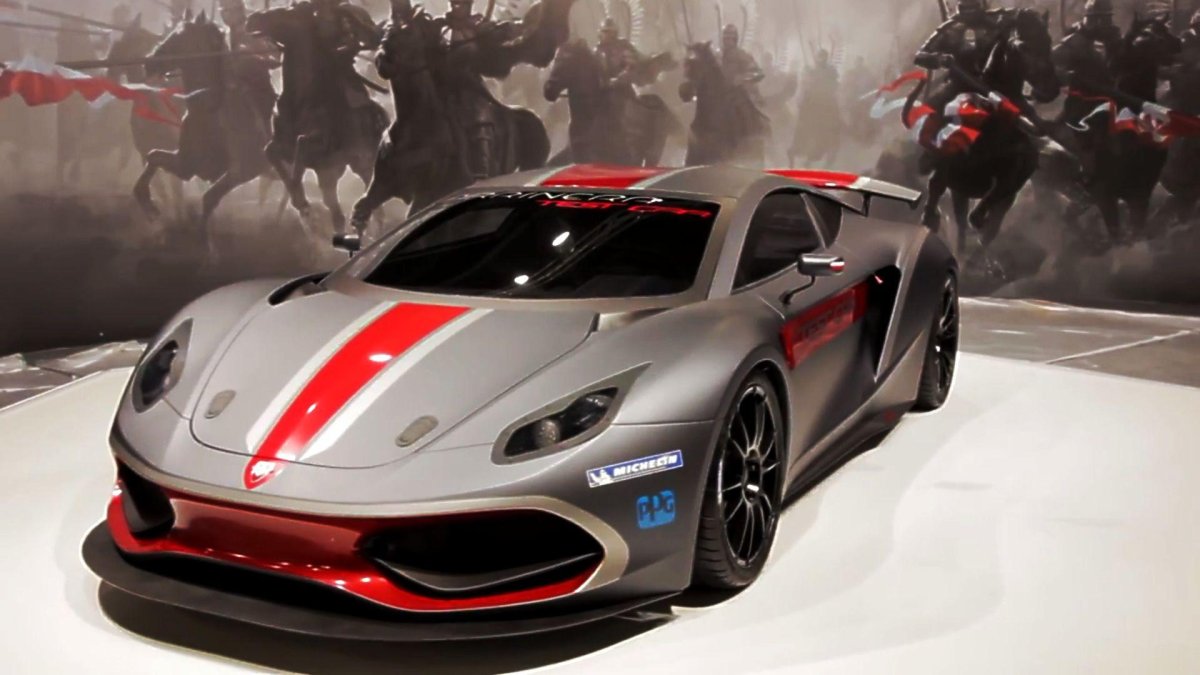 Arrinera Hussarya 33