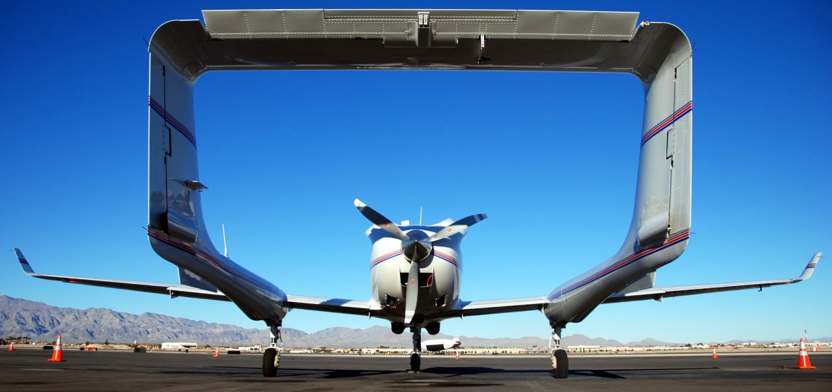 Самолёт Adam-500