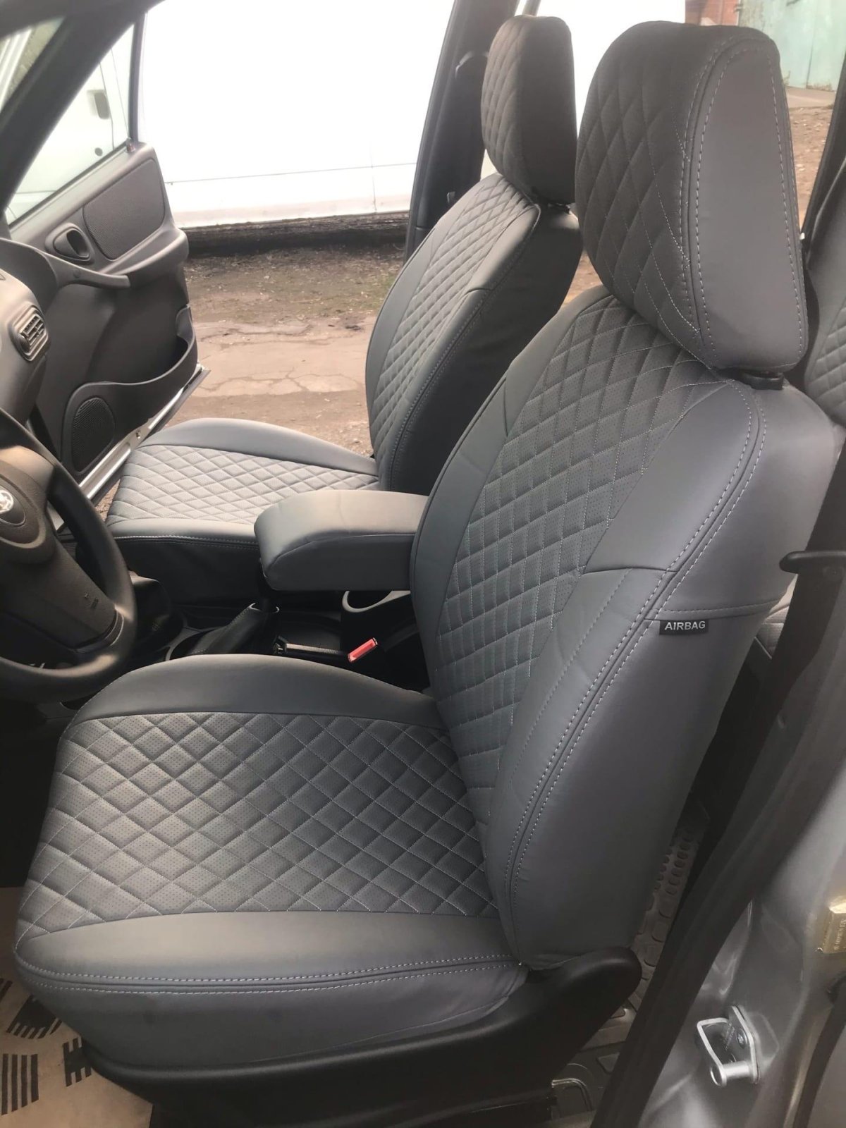 Чехлы на ниву Шевроле Автопилот