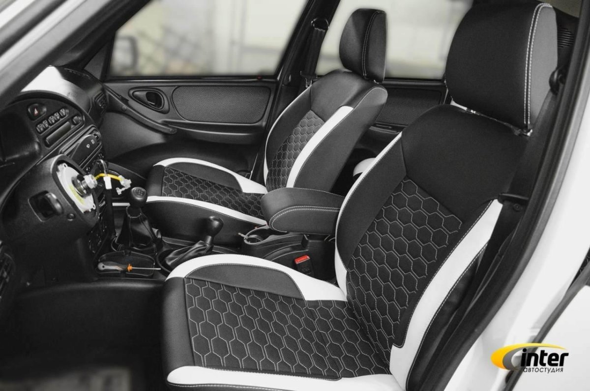 Чехлы на ниву Шевроле