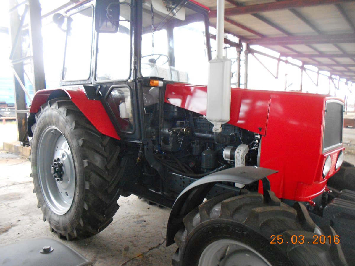 Трактор ЮМЗ 8244.2