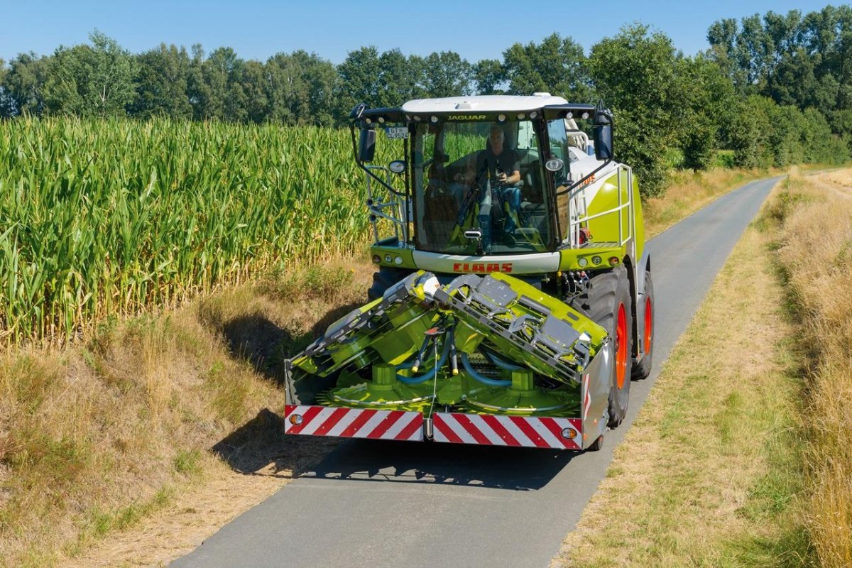 Кукурузная жатка CLAAS