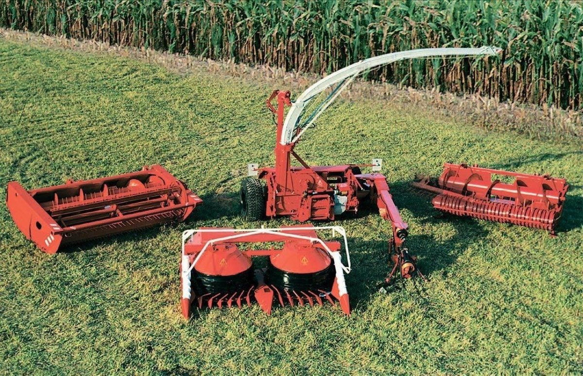 Прицепной кормоуборочный комбайн КДП-3000