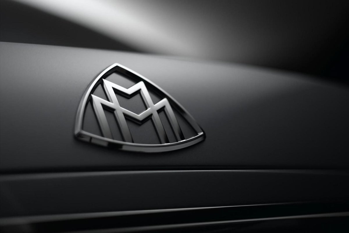 Майбах значок