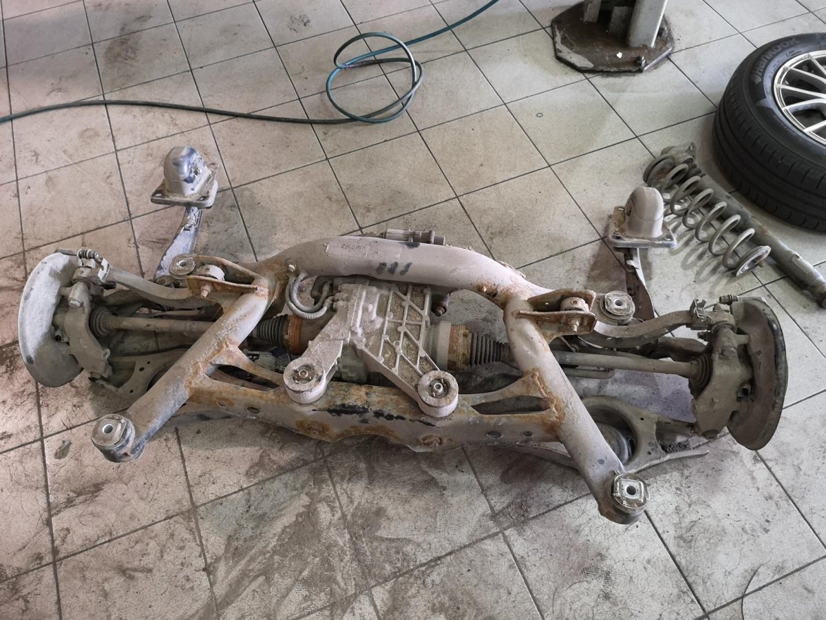 Многорычажка Октавия а5