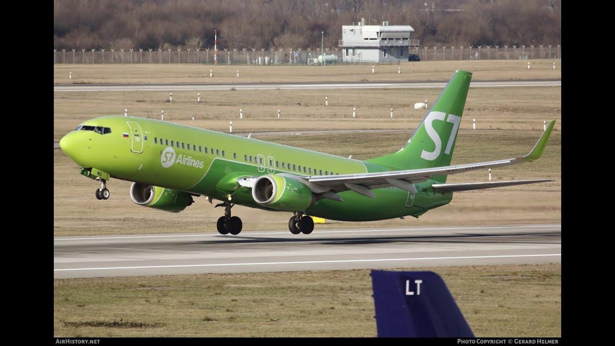 Самолёт Боинг 737