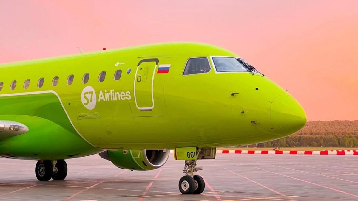 Самолёт s7 Airlines