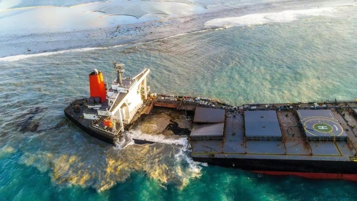 Амоко Кадис танкер