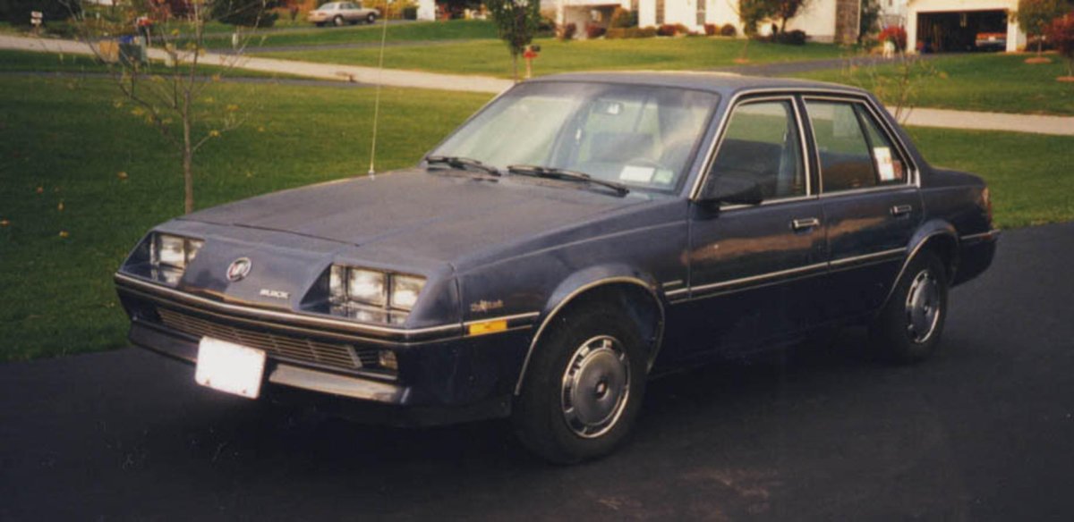 Buick Skyhawk 1984