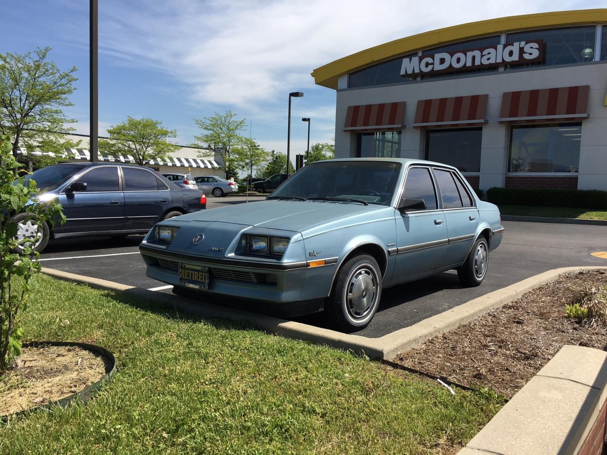 Buick Skyhawk 1983
