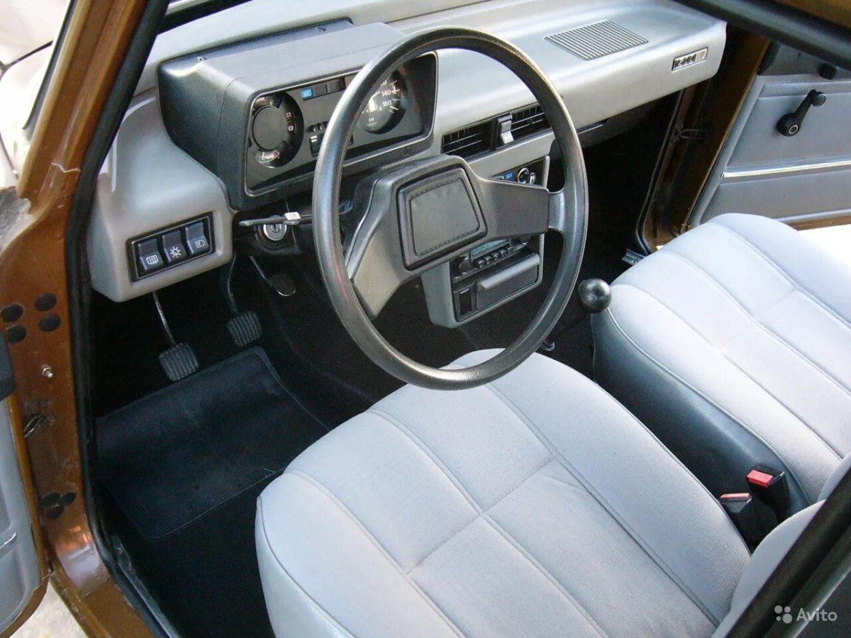 Москвич-2140 Люкс SL