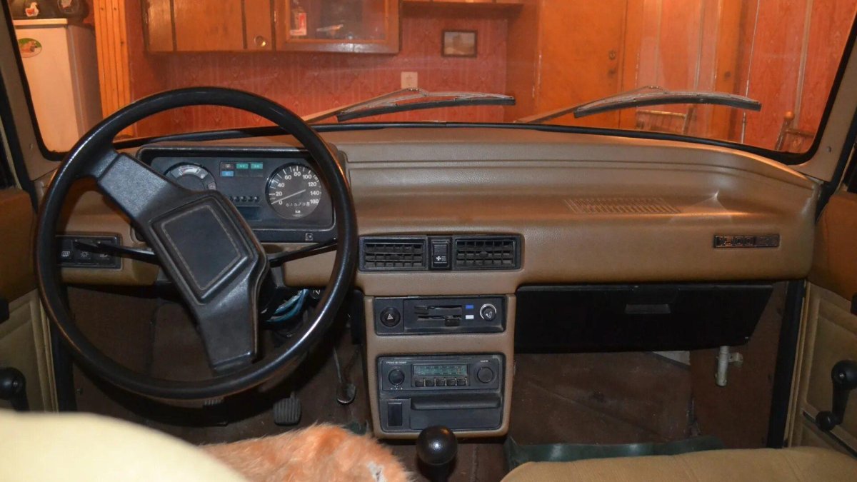 Москвич 2140 Люкс салон