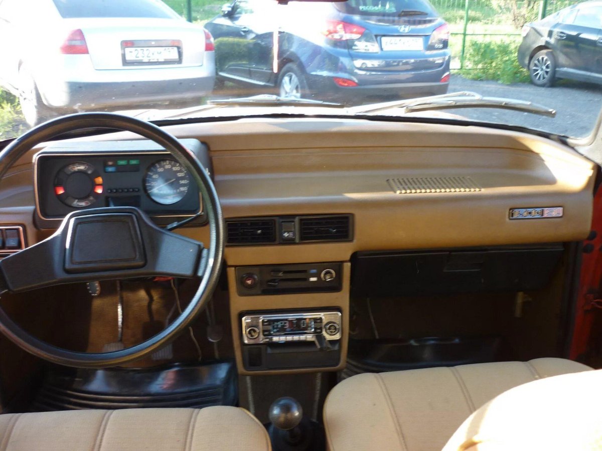 Москвич 2140 Люкс салон