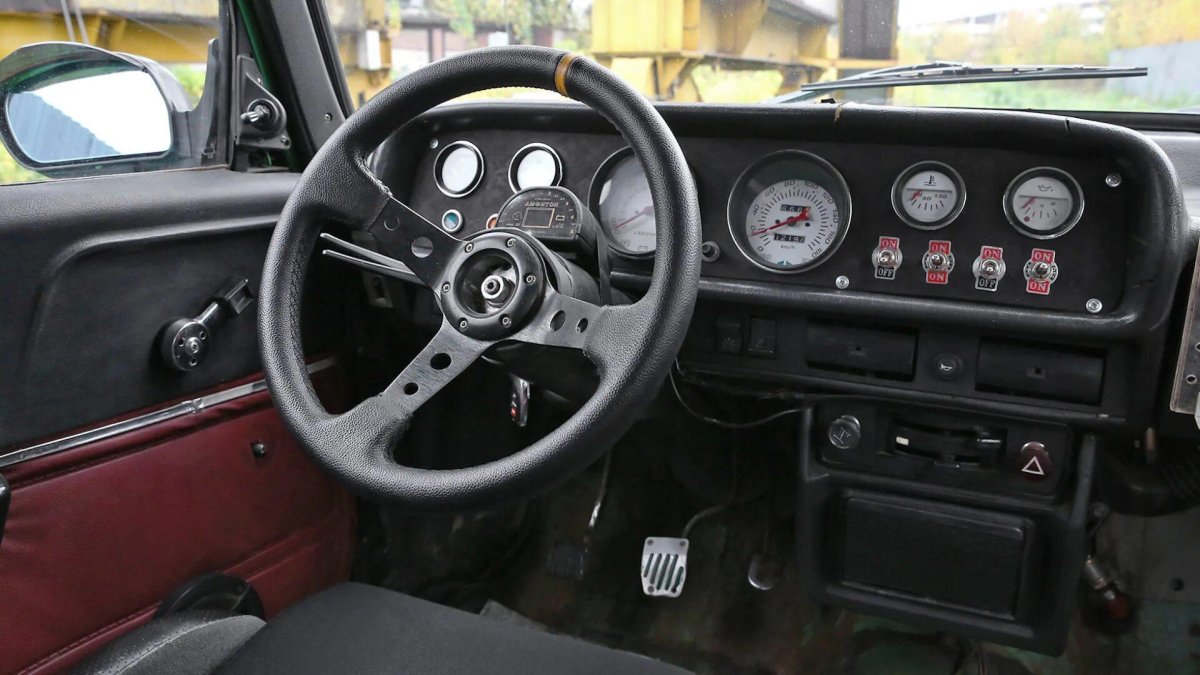 Москвич 2140 экспортный салон