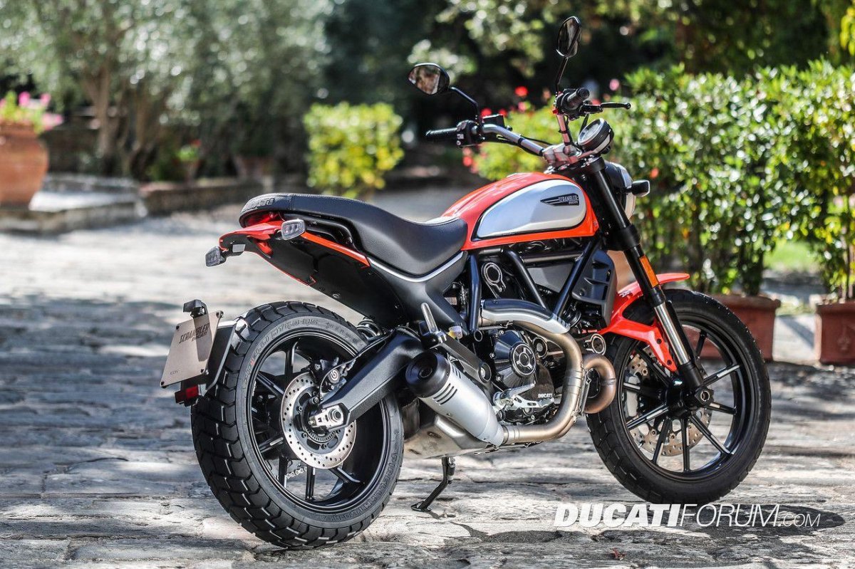 Мотоцикл Ducati Scrambler