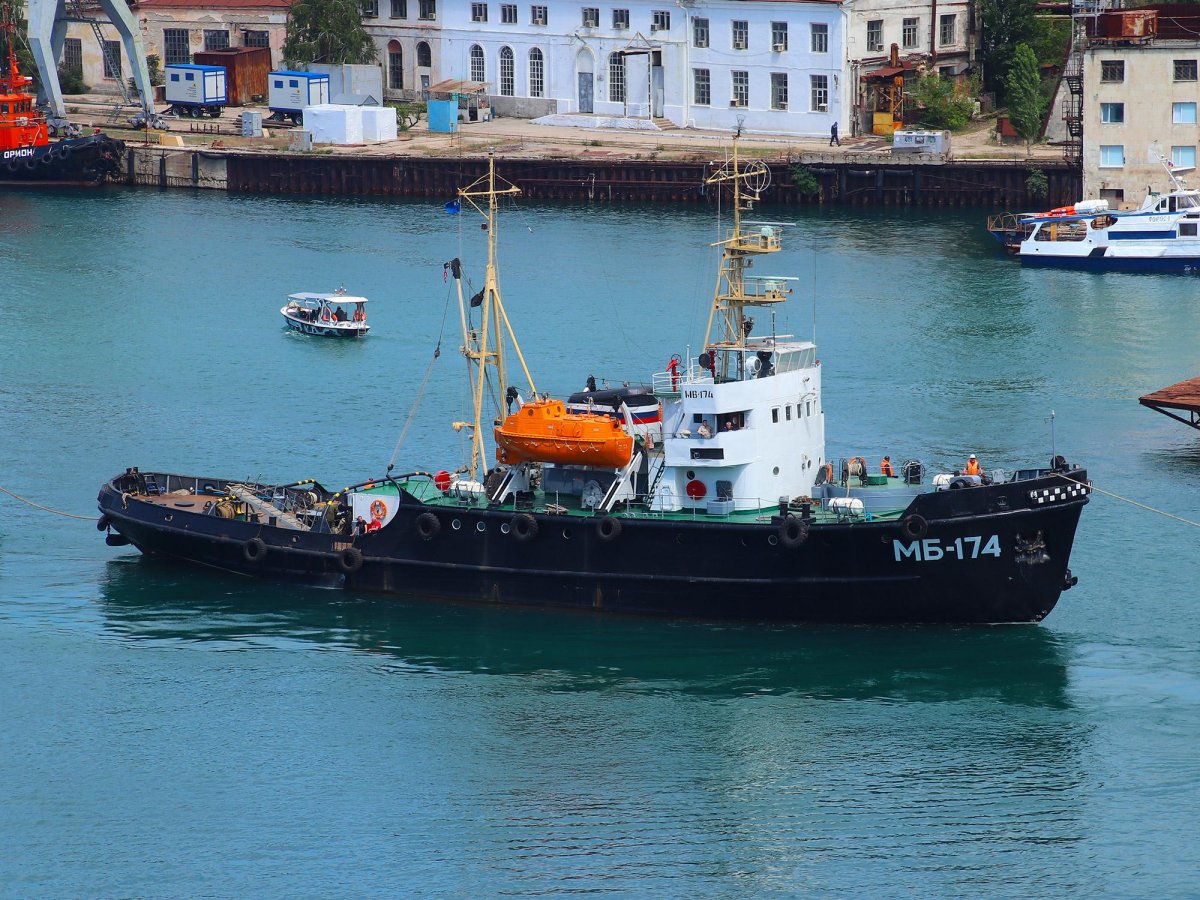 МБ 174 буксир