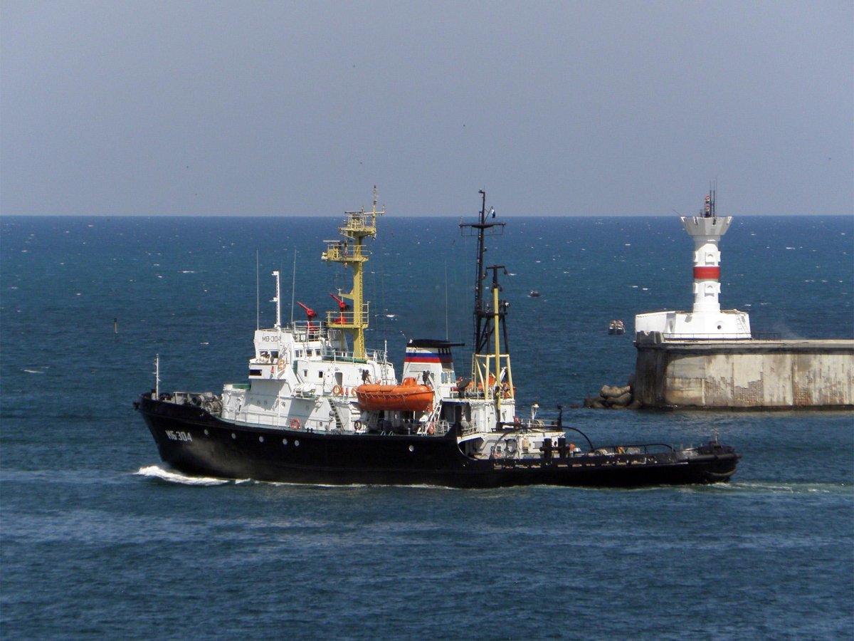Морской буксир МБ-304