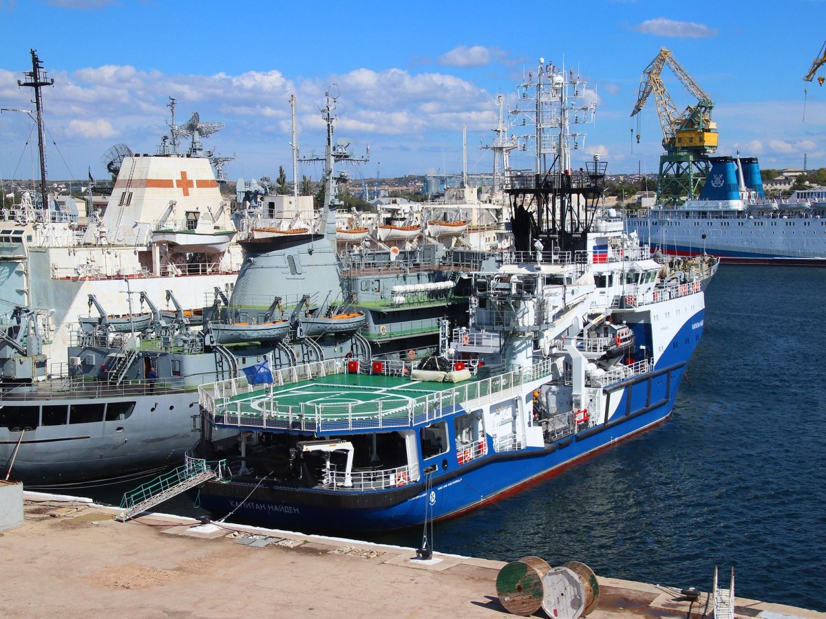 Морской буксир МБ-304