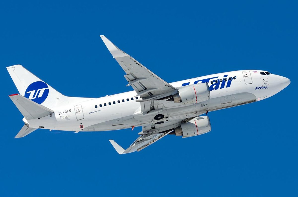 Boeing 737 UTAIR