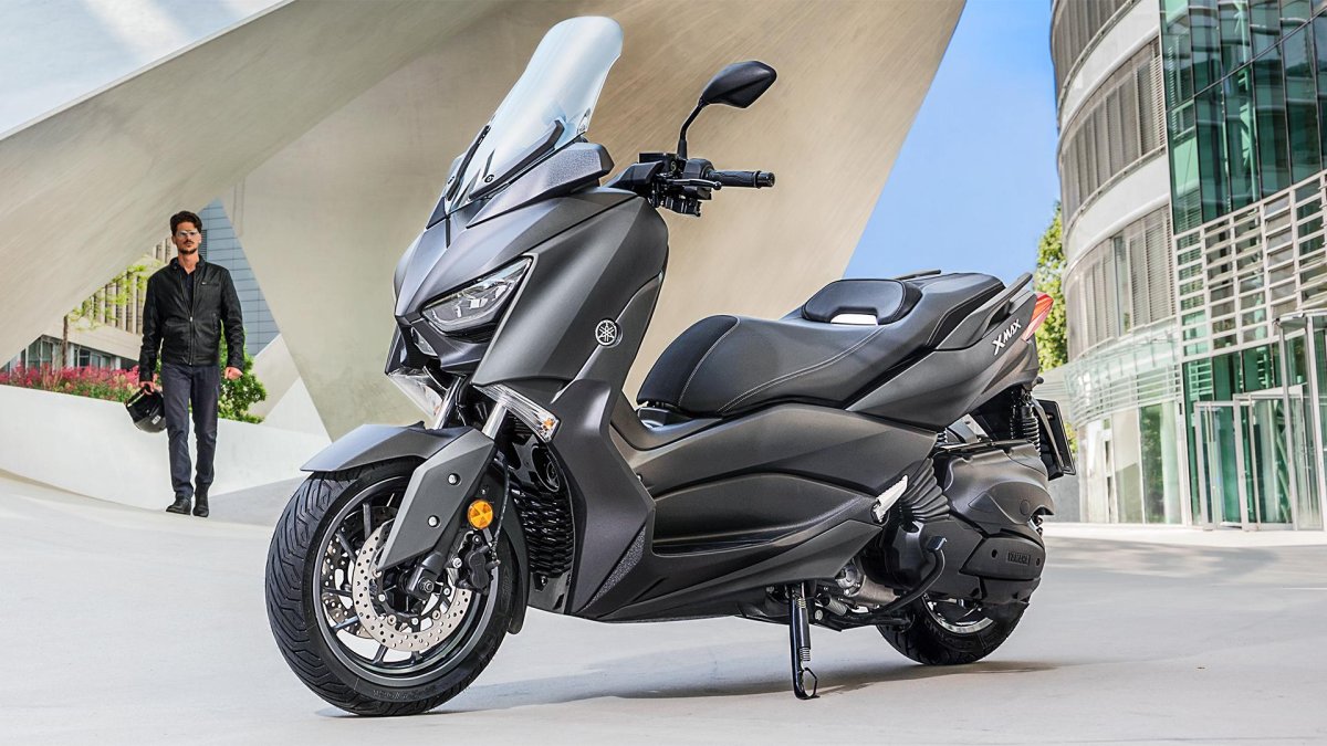 Yamaha XMAX 250