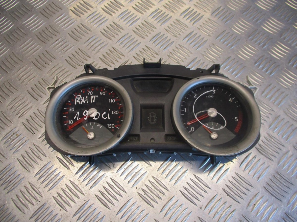 Приборная панель Меган 2 дизель