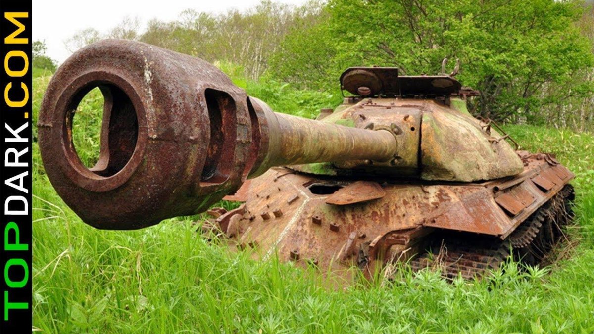 Танки ИС-3 на острове Шикотан