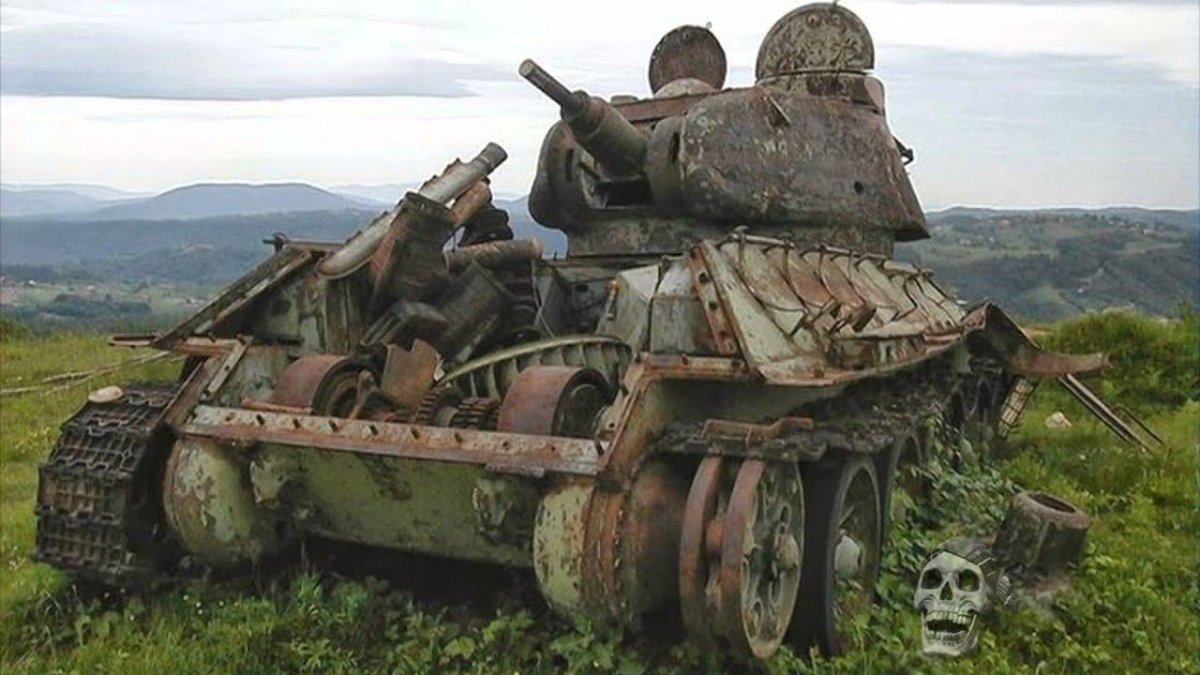 Заброшенный танк т 34