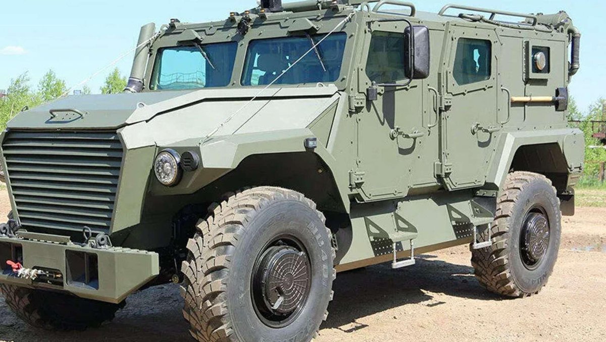 ВПК Урал бронеавтомобиль