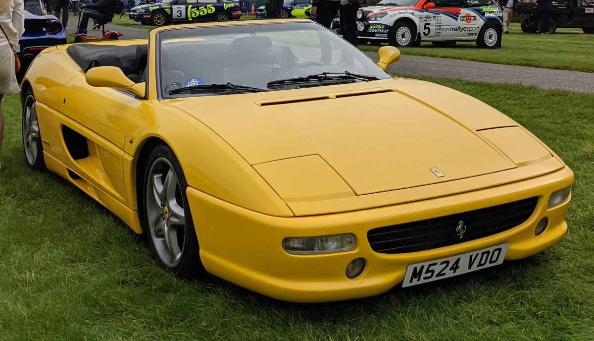 Феррари 355 Спайдер