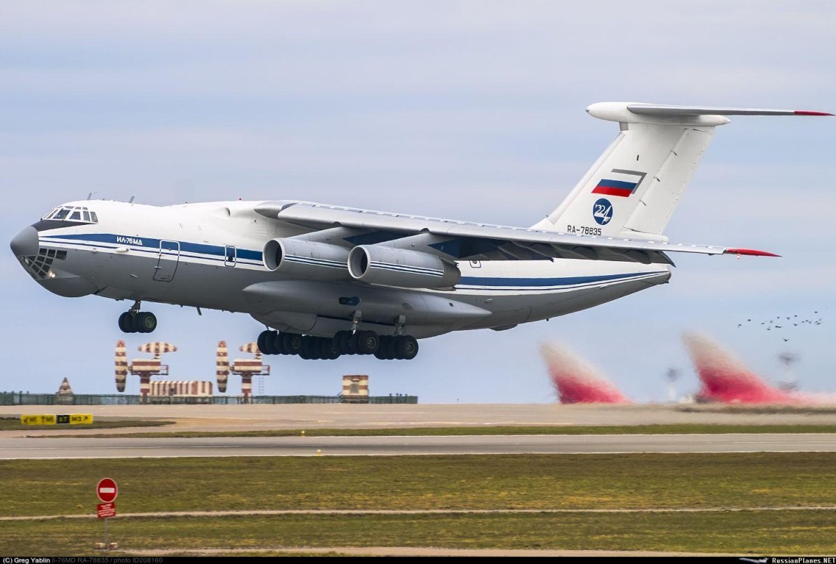 Самолеты ил Модельный ряд фото