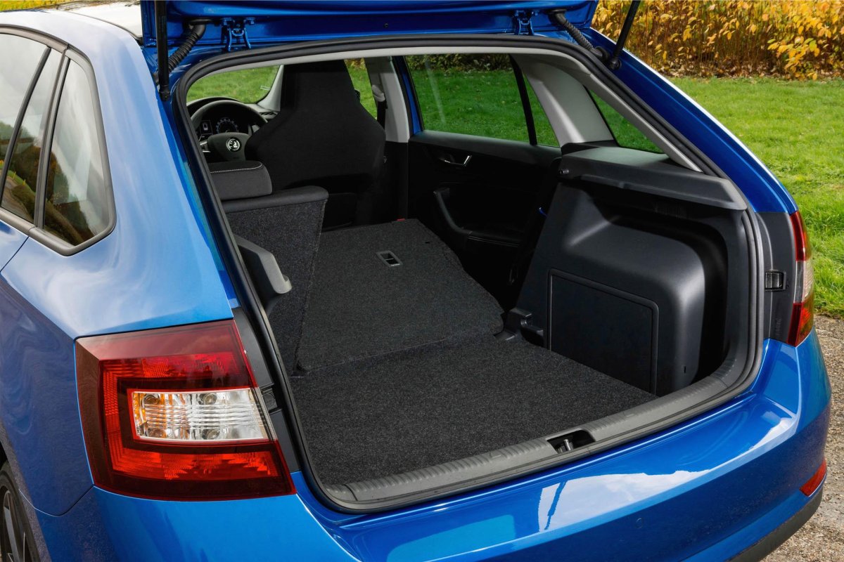 Skoda Rapid Spaceback багажник