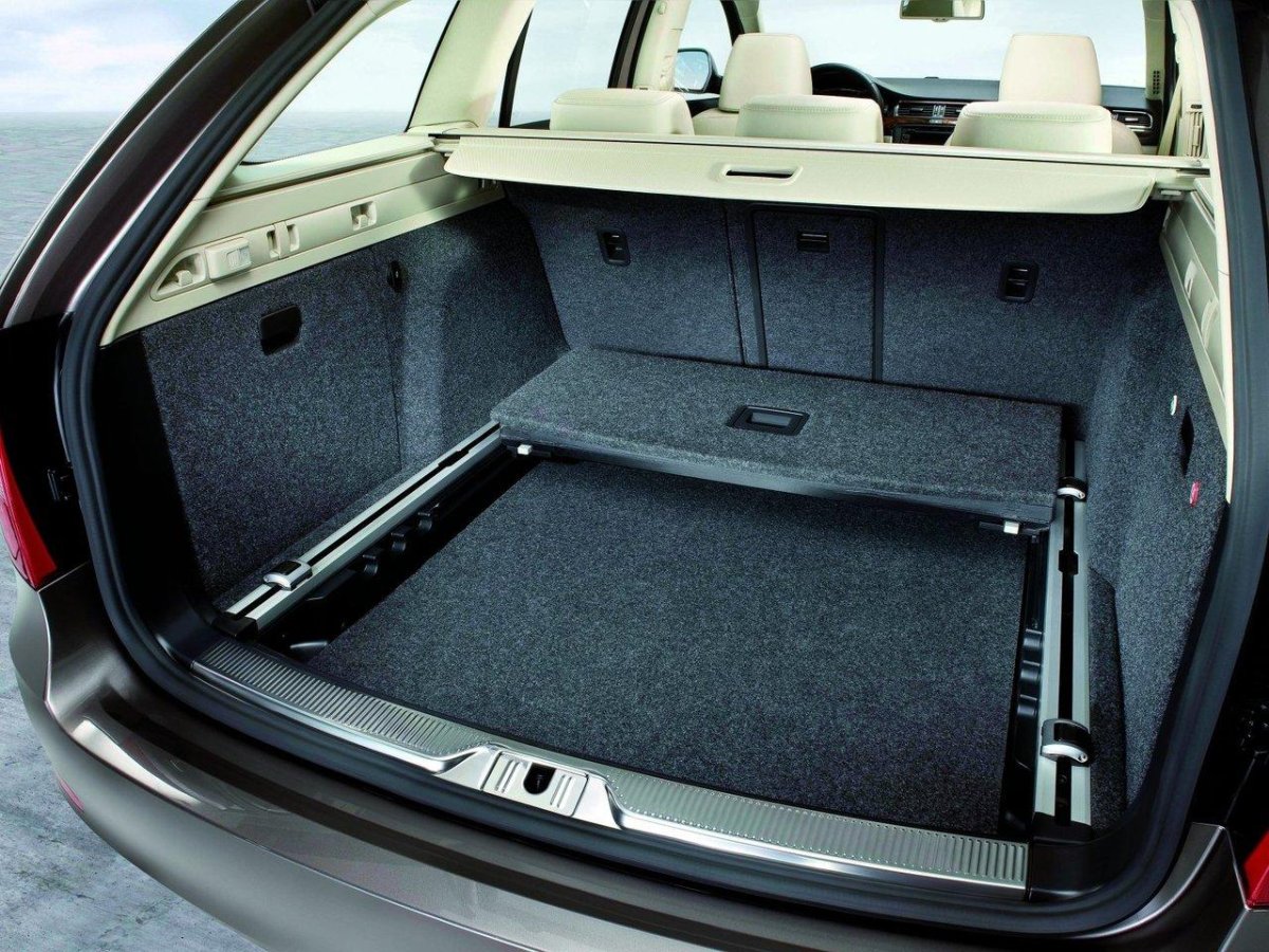 Skoda Superb багажник