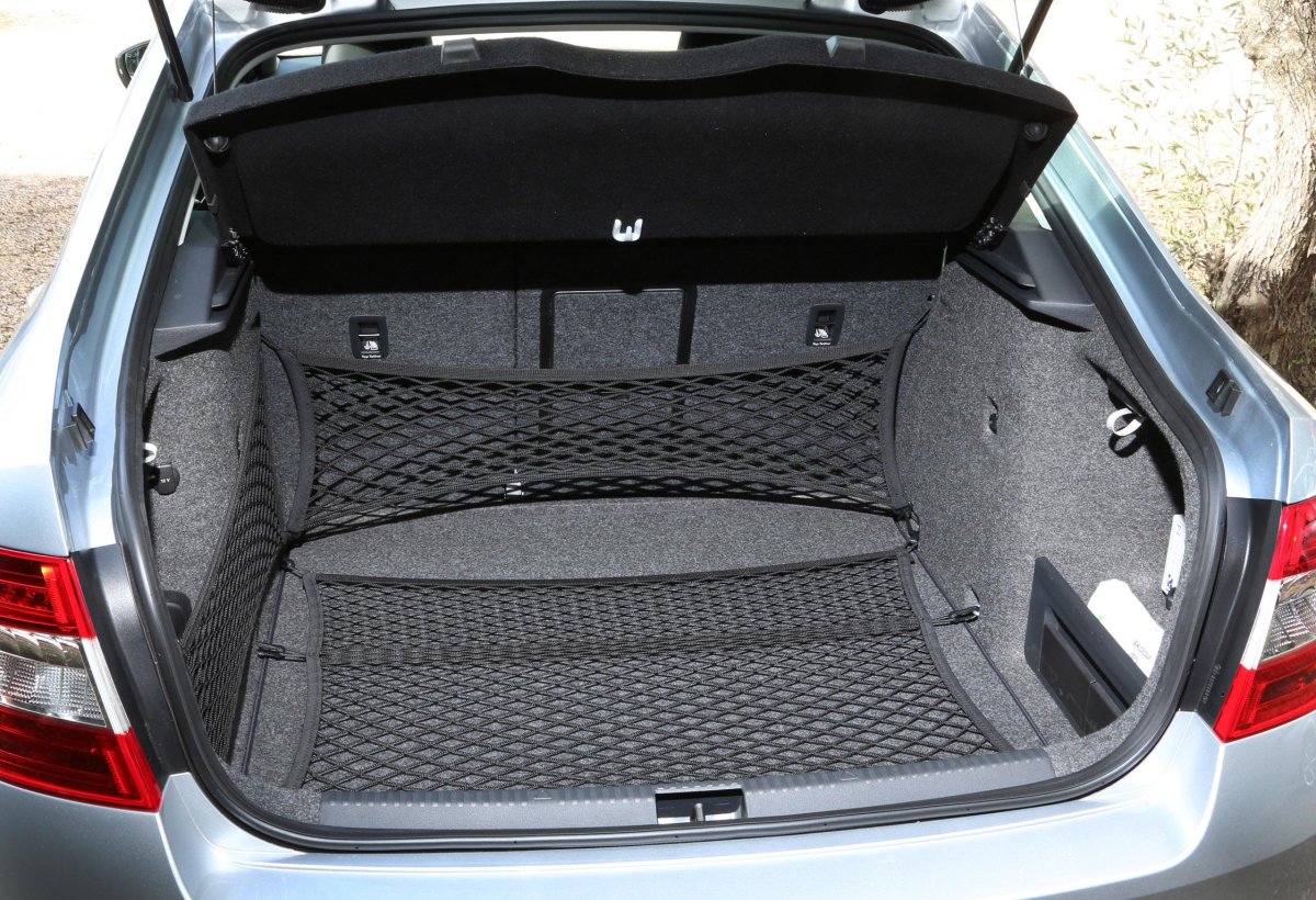 Skoda Octavia a7 багажник