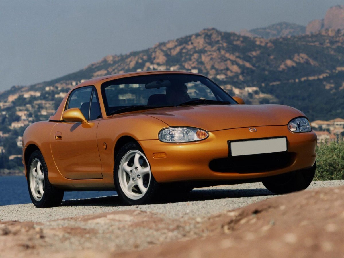 Mazda MX-5 Miata 2004