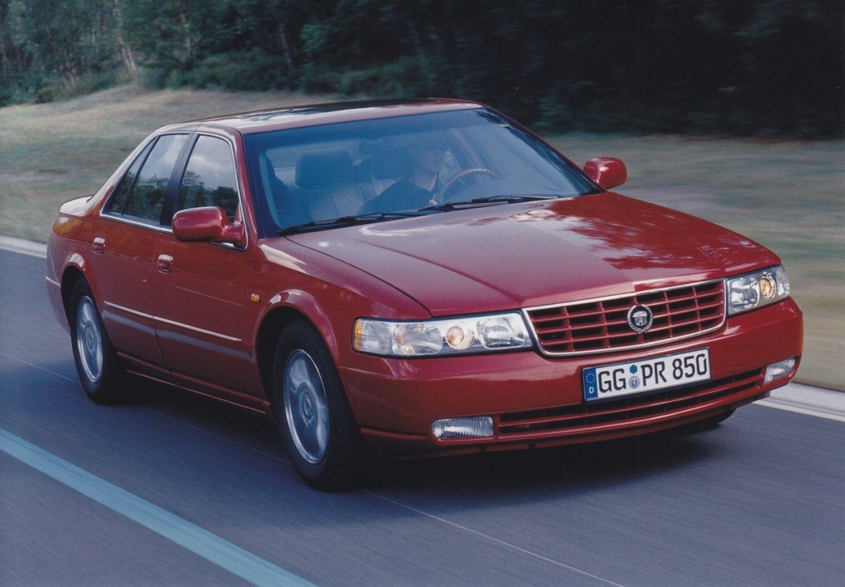 Cadillac Seville (1998—2004)