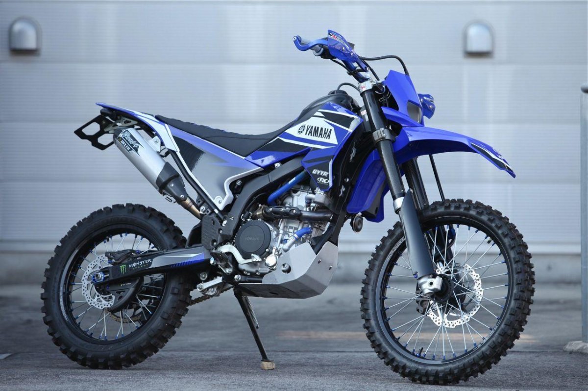 Yamaha wr250r