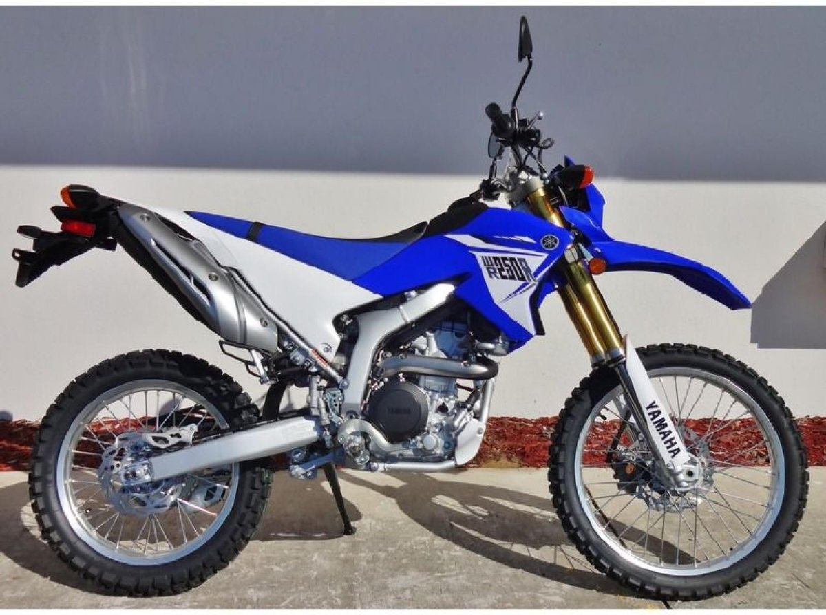 Yamaha wr250r Raid