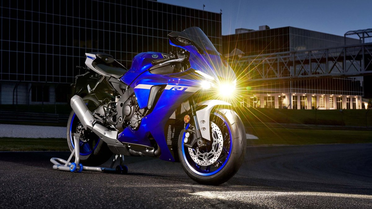 Yamaha r1 2020