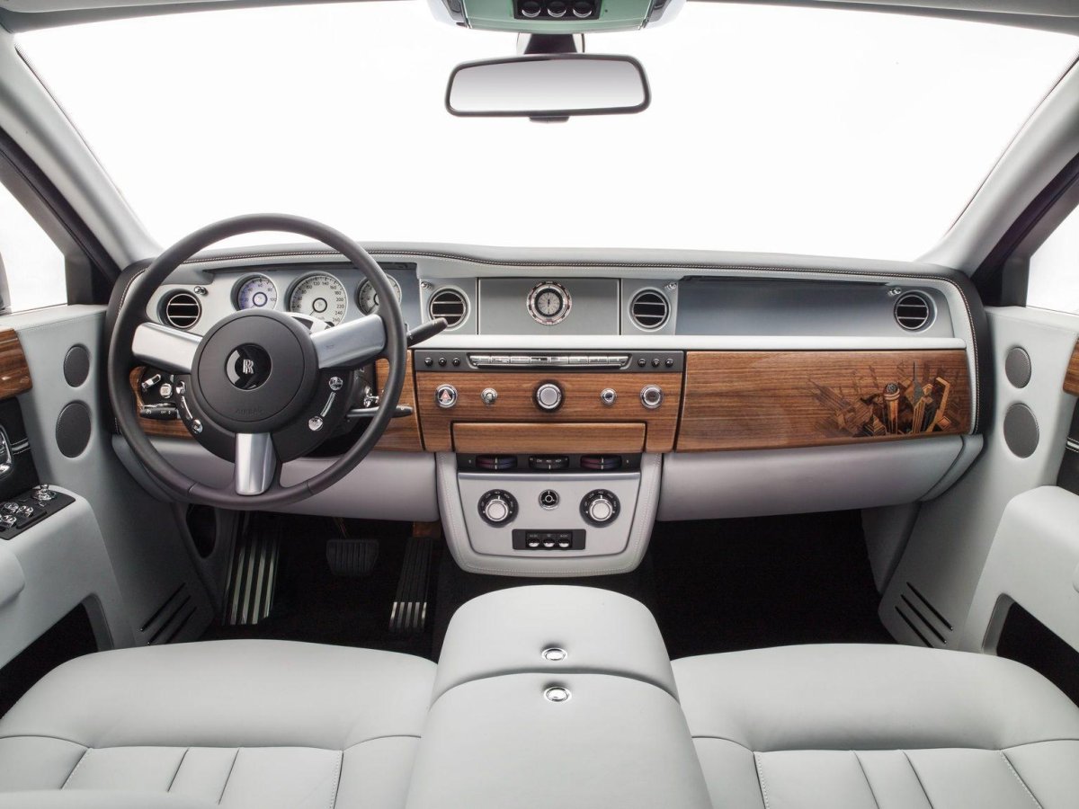 Rolls Royce Phantom салон