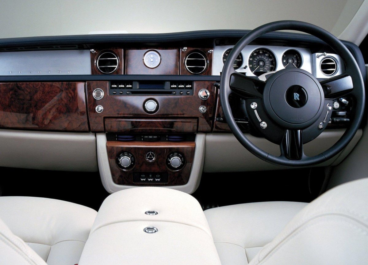 Rolls Royce Phantom 2003