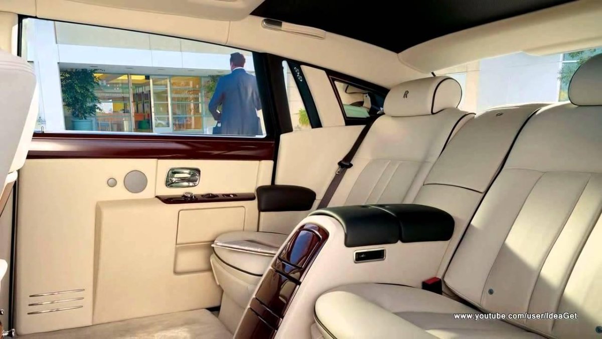 Роллс Ройс Фантом салон