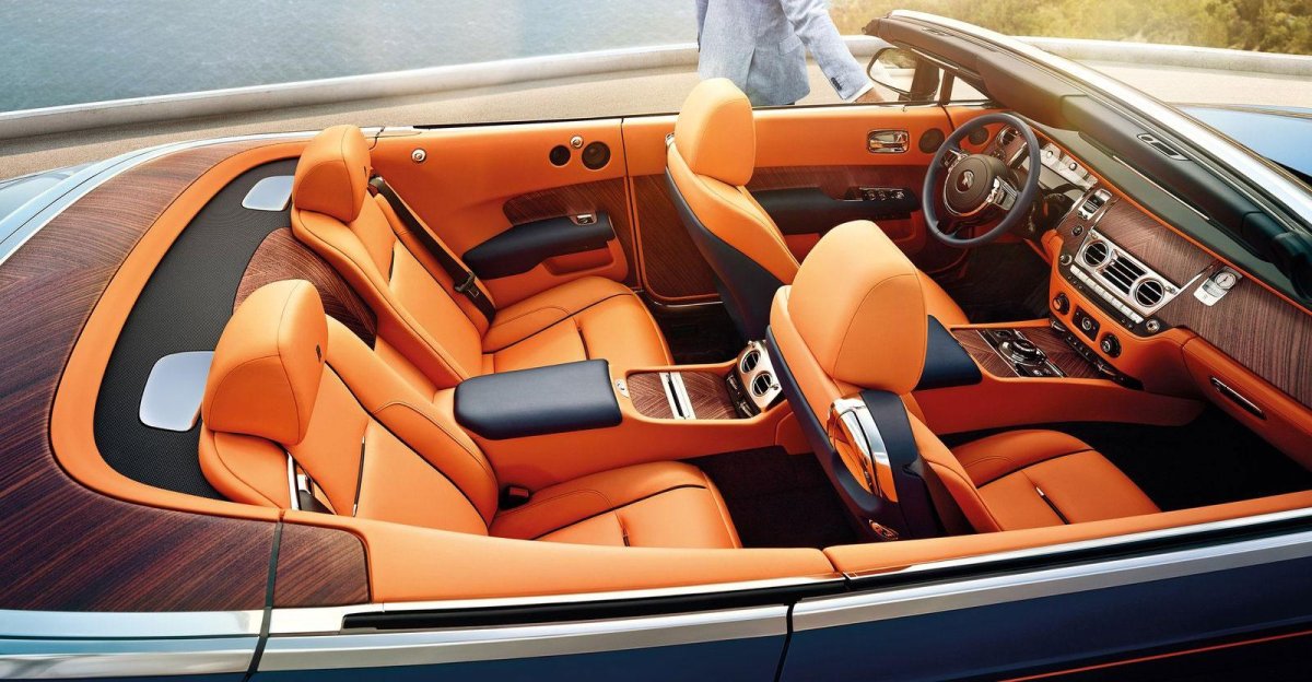 Rolls Royce Dawn салон