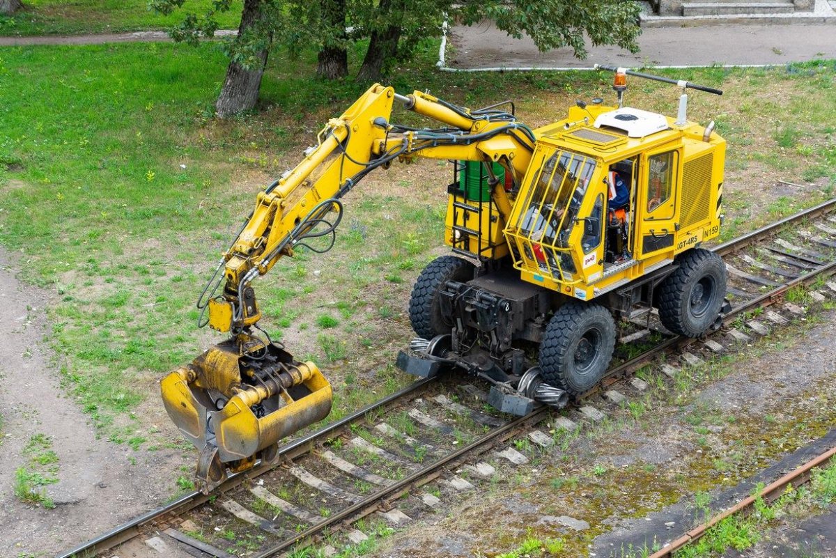 Экскаватор погрузчик KGT-4rs