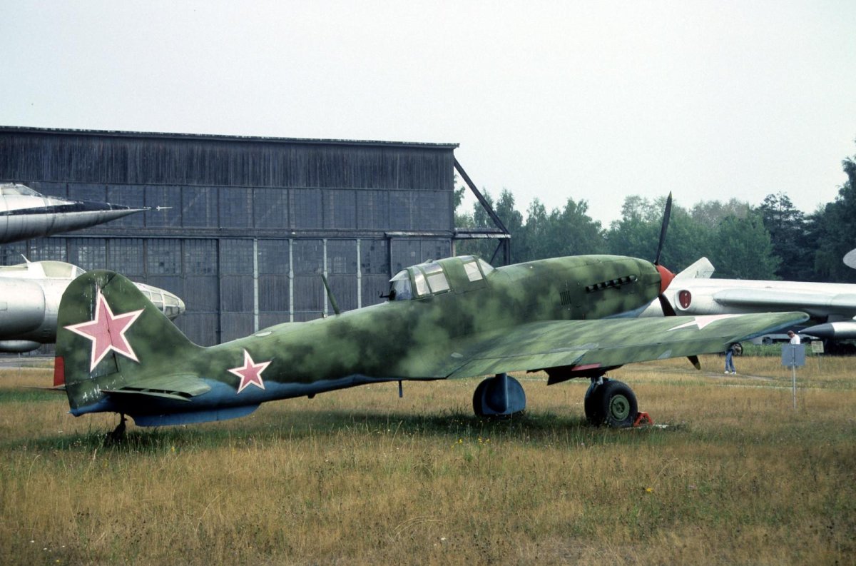 Ильюшин ил-10