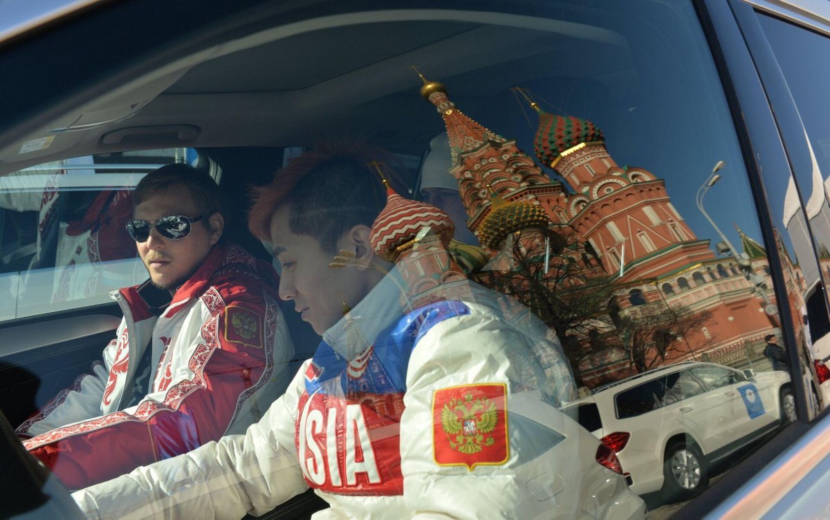 Машины олимпийцам 2014